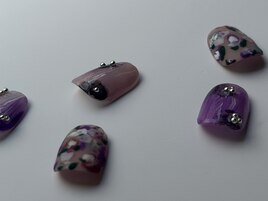 フラワーネイル