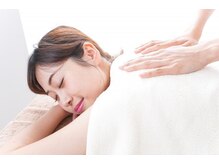 ほぐし堂 琳然《もみほぐし/ヘッドスパ/足つぼ/肩こり》の雰囲気(もみほぐし◇じんわり面圧で優しくほぐしていきます)
