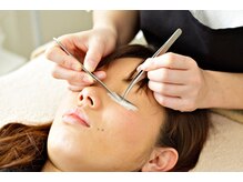 アイラッシュ ビーワークス(b-works)/施術風景