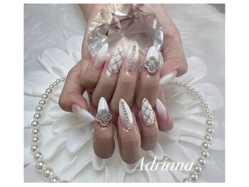 アドリアーナ(ADRIANA)/