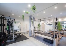 LIZ PILATES&PERSONAL GYM【リズ】