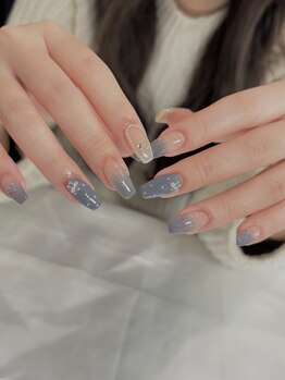 【フリー/くすみブルーネイル】