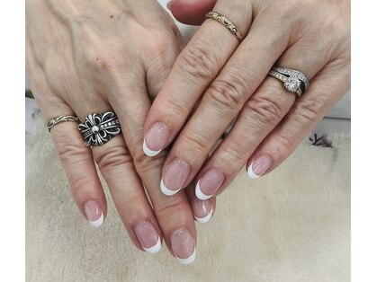 ネイルキューブ イオン広島祇園店の写真