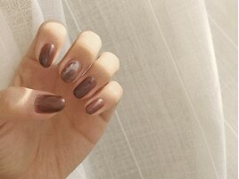 シンプルニュアンスネイル