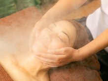 にじらくサロン 湘南台店/フェイシャルでスチーマー浴び♪