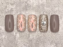 テンプテーション ネイル スタジオ(Temptation nail studio)/定額／肌馴染みオーロラアニマル