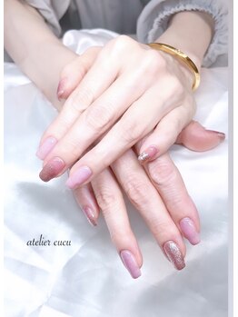 アトリエ クク(atelier cucu)/ピンクのステキなネイル