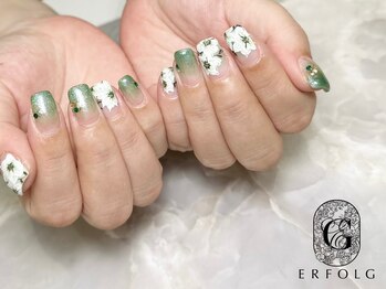 エアフォルク 銀座(ERFOLG)/新作☆秋先取りフラワーネイル☆