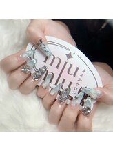 ミュウミュウ(miumiu)/冬×大人可愛いネイル