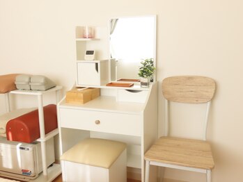 ボディラボらくなり/ドレッサー各部屋にあります