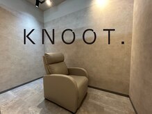 ノット(KNOOT)