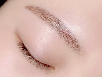 アイデュース acty店(eyeduce)の写真/お顔の印象は“眉”で決まる！バランスや骨格に合わせたデザインをご提案☆古い角質も取れて美肌効果も◎