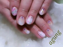 アグン(agung)/ホワイトフレンチローズネイル