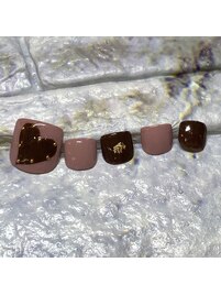 フットハートネイル