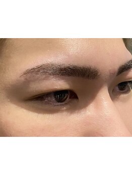 アイブロウメニューがあるサロン