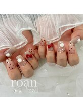 ロアンネイル(roan nail)/ハートドットネイル