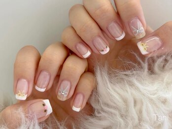 ローブ ネイル アイラッシュ(LOAVE NAIL EYELASH)/フレンチネイル