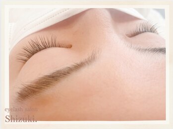 アイラッシュサロン シズキ(Shizuki.)/マツエク/フラットラッシュ