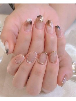 ローズ56(Rose56)/アシメニュアンスネイル