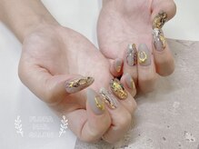 フローラネイルサロン/