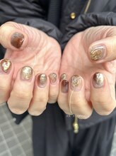 キルナ(kiruna)/お任せニュアンスネイル