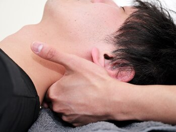 ソル(SOL)の写真/首・肩の痛みの解消へ導く本格ケア！当日予約で気軽にご来店ください♪リフレッシュ効果◎