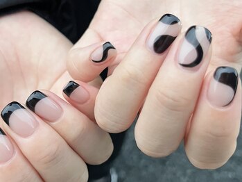 ローラン(LORAN)/個性派ネイル☆