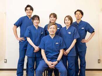 リラクシブ整骨院/スタッフ一同お待ちしております