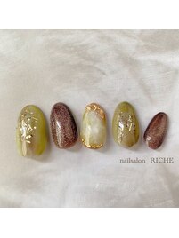 ピスタチオニュアンスネイル