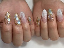 イルブリーユ(IL BRILLE)の雰囲気（スワロ、パーツも豊富にご用意してます。特殊パーツ取り寄せOK）