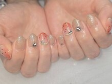 ネイルバイピヌ(nail by pinu)