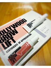 ウラロージュ(uraloge)/ハリウッドブロウリフト