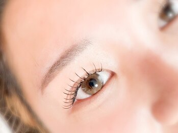 ユー アイズ(u eyes)の写真/【マツエクの常識を覆す◇最長の持続力“LEDエクステ”が登場】LED最新技術で驚くほど持ちUP!!