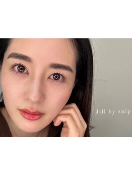 ナチュラル上品な目元にしたい