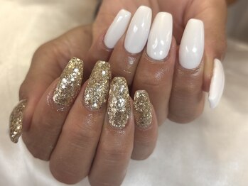 マラマネイル(Malama Nail)/ホワイト/ゴールド/フィルイン