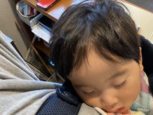 子育てママの整体サロン/施術中のお子様の様子