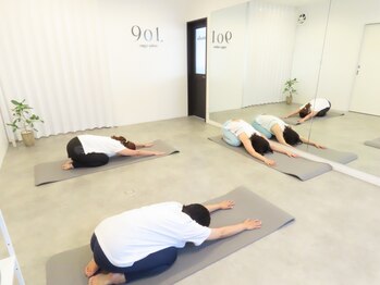 キューマルイチヨガサロン(901.yogasalon)の写真/【産後ダイエットに◎】お腹の脂肪を燃焼して運動不足解消！体の内側からキレイに♪代謝UPで冷え改善にも◎