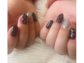 ネイルサロン ジュエル(Nail salon JEWEL)/大人モノトーン♪