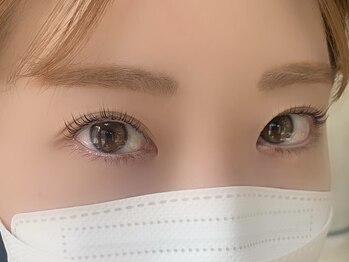 ラボンド(La Bond)の写真/【まつ毛カール】でビューラーいらずのぱっちり目元♪1時間程のスピード施術で初めての方も挑戦しやすい☆