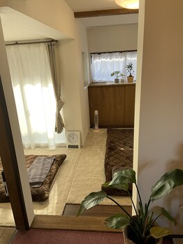 西川総合心整体 リラハ(LiLaHa)/待合室から施術ルームへ☆