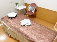 丁寧なカウンセリングでお悩みに合った施術を致します。