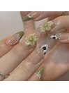 グリーン×フラワーネイル