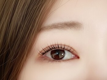 ロム(ROMM)の写真/【LEDエクステ導入☆】圧倒的な持ちの良さとキープ力を実現◎きれいなお目元をキープいたします♪