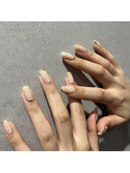 ナナ(nana)/ニュアンスネイル