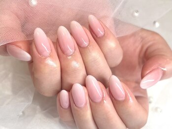 ヘラー 渋谷(HERA)の写真/【新規オフ無料/大人可愛い！ベイビーブーマーネイル¥8600】ガラスのような艶感◆何度もやりたい定番アート