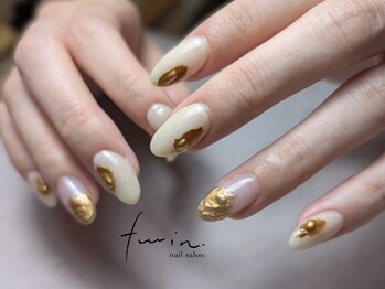 ツイン(twin.)/フェミニンコレクション