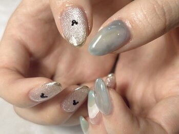 ノウェム(novem)/ニュアンスとマグネットネイル