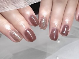 ブラウンラメネイル