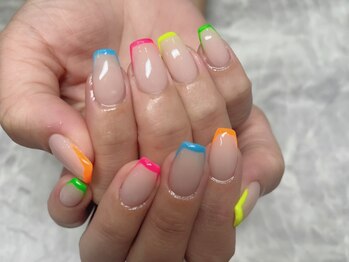 エーネイルルーム(A.Nail.room)/スキニーフレンチデザイン
