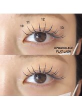 ライル(RILE)/Flat lash１００